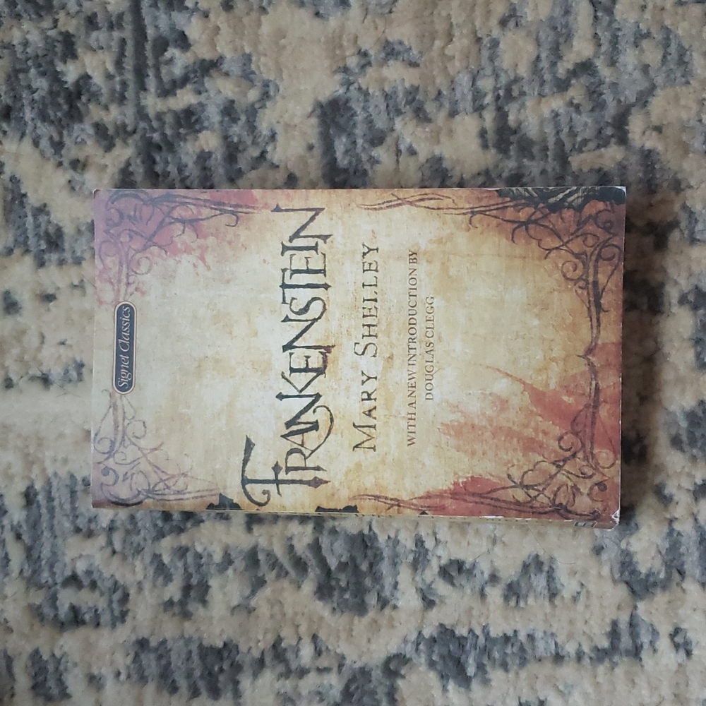 Frankenstein Paperback